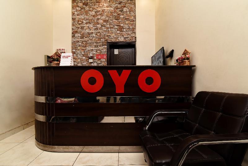 טאבוק Oyo 301 Asfrine Hotel Apartment מראה חיצוני תמונה