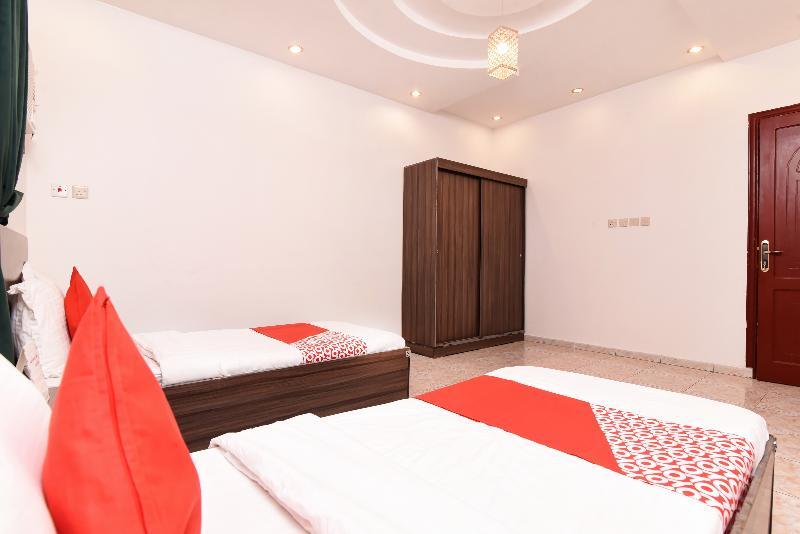 טאבוק Oyo 301 Asfrine Hotel Apartment מראה חיצוני תמונה